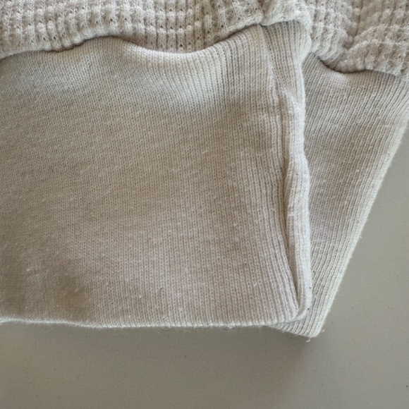 TNA-Aritzia-White-Waffle-1/4 Zip-Pullover-Oversized-Comfy-Size M - Picture 10 of 10